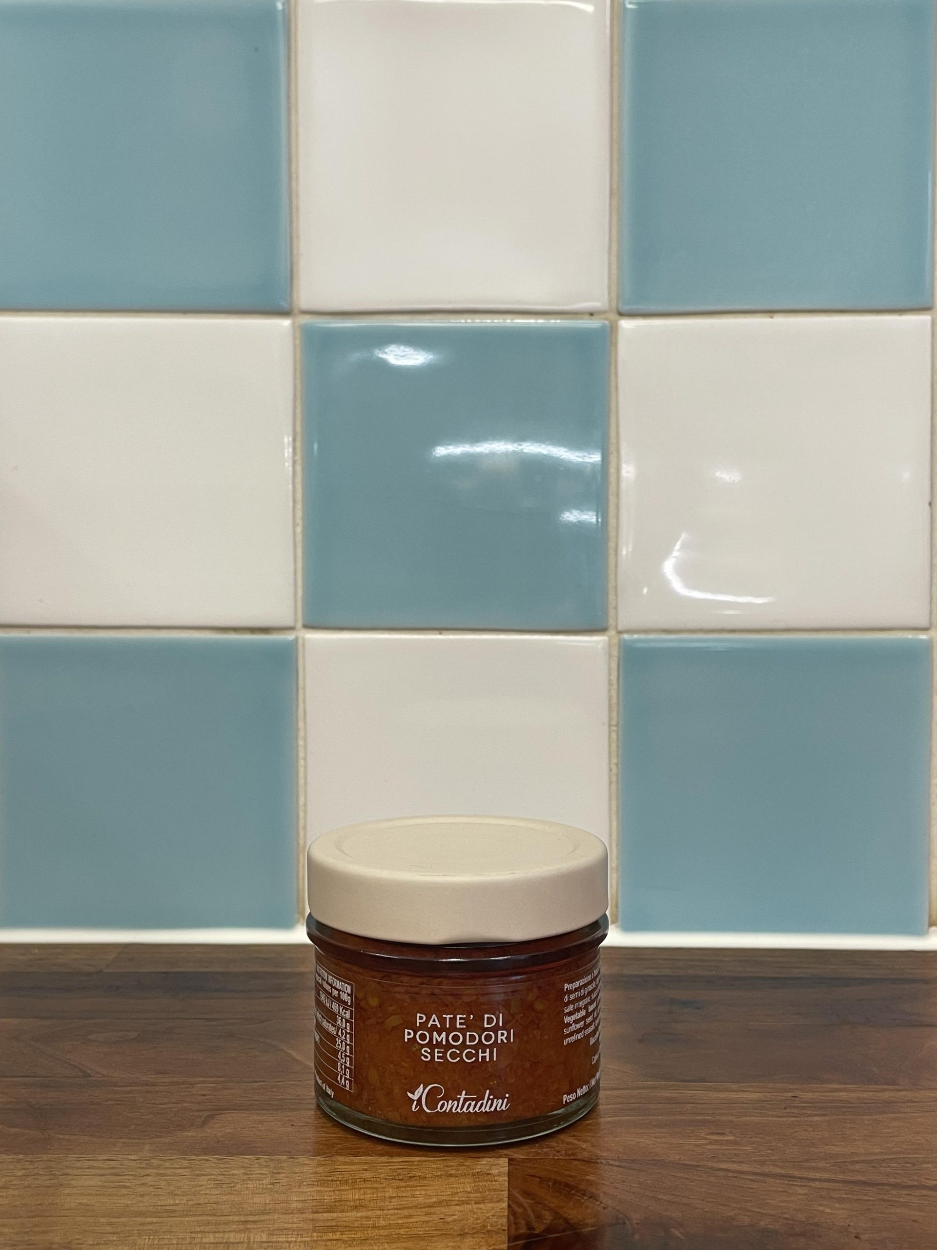 Vegan sun dried tomatoes pate